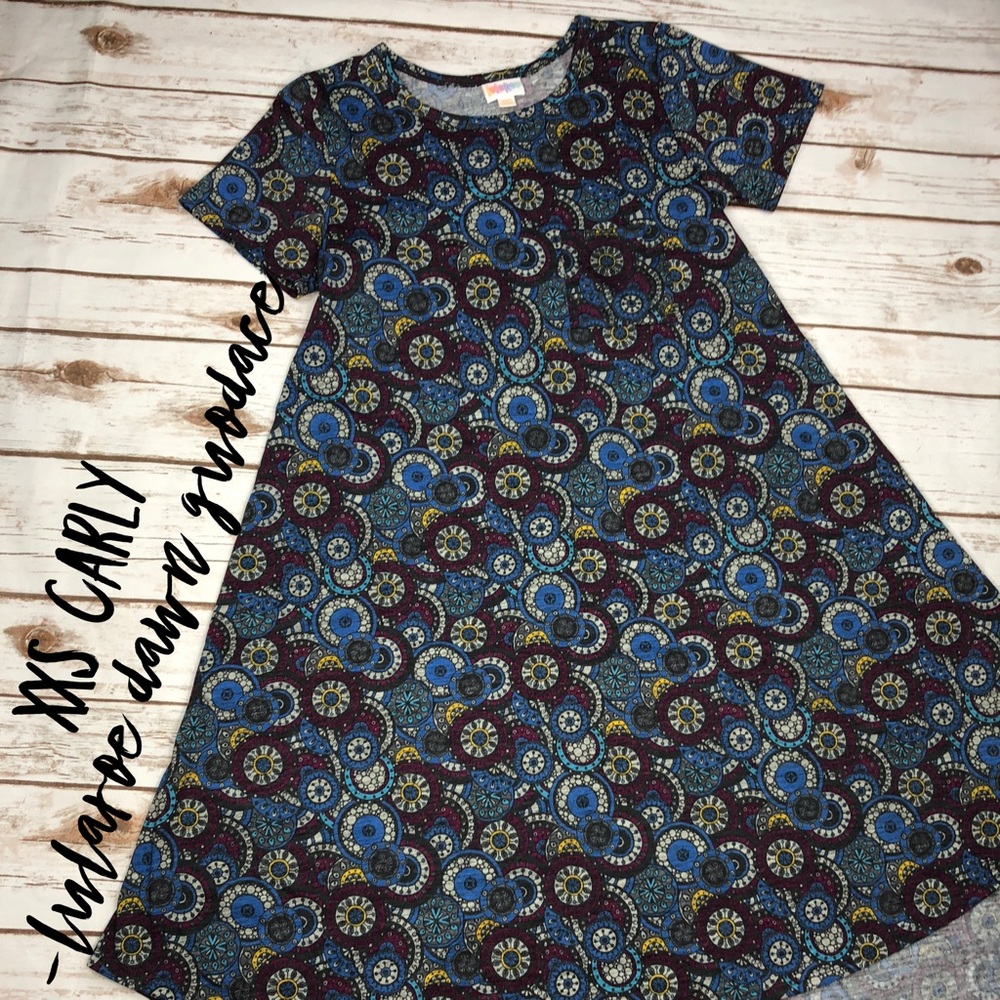NWT XXS LuLaRoe Carly Dress (runs small 1-2 sizes)